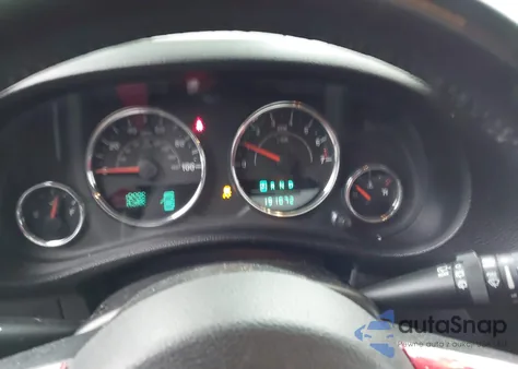 2013 Jeep Wrangler Unlimited Sahara from USA, damaged, VIN 1C4BJWEG1DL619547